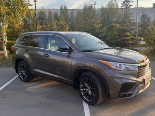 2014 Toyota Highlander III (XU50), серый, 3450000 рублей, вид 4