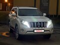 2015 Toyota Land Cruiser Prado 150 Series Рестайлинг 1, белый, 4299000 рублей - вид 2