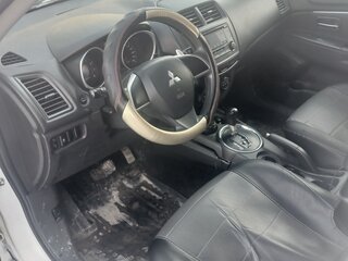 2014 Mitsubishi ASX I Рестайлинг, белый, 1150000 рублей, вид 5