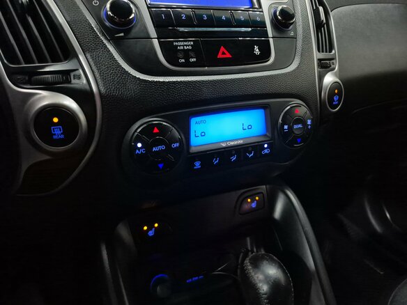 2011 Hyundai ix35 I, серебристый, 1110000 рублей - вид 18