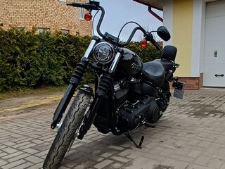 2020 Harley-Davidson Street Bob, чёрный, 969487 рублей, вид 2