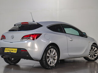 2013 Opel Astra GTC J Рестайлинг, белый, 749000 рублей, вид 4