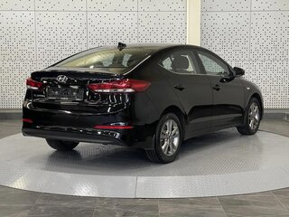 2017 Hyundai Elantra VI (AD), чёрный, 990000 рублей, вид 2