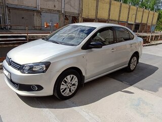 2014 Volkswagen Polo V, жёлтый, 1050000 рублей, вид 1