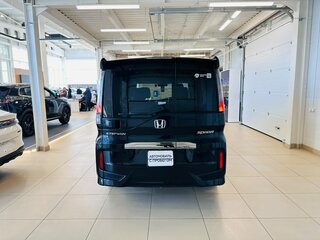 2017 Honda Stepwgn V Рестайлинг, чёрный, 2329000 рублей, вид 5