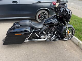2013 Harley-Davidson Street Glide, чёрный, 1150000 рублей, вид 1