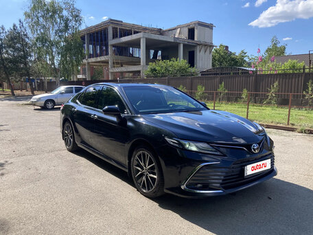 2023 Toyota Camry VIII (XV70) Рестайлинг, чёрный, 3790000 рублей, вид 3