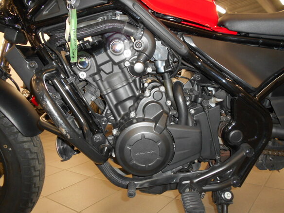 2018 Honda Rebel 500, красный - вид 19