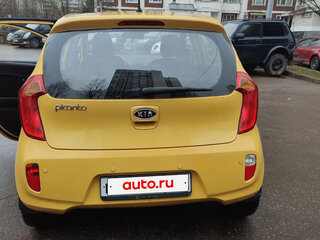 2011 Kia Picanto II, бежевый, 650000 рублей, вид 4