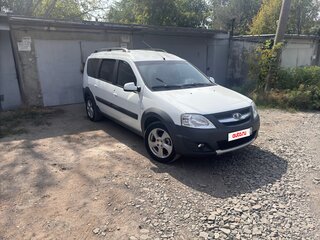 2018 Lada (ВАЗ) Largus Cross I, белый, 960000 рублей, вид 2