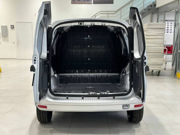 2026 Lada (ВАЗ) Largus I Рестайлинг, серый, 1672000 рублей - вид 5