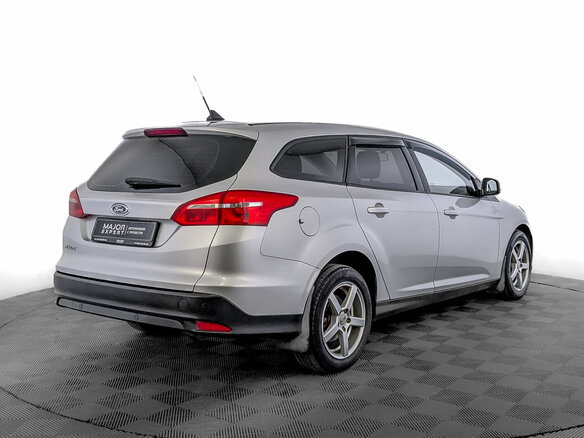 2018 Ford Focus III Рестайлинг, серебристый, 1015000 рублей - вид 4