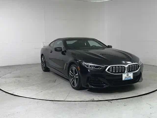 2025 BMW 8 серии 840i xDrive II (G14/G15/G16) Рестайлинг, чёрный, 8241289 рублей, вид 4