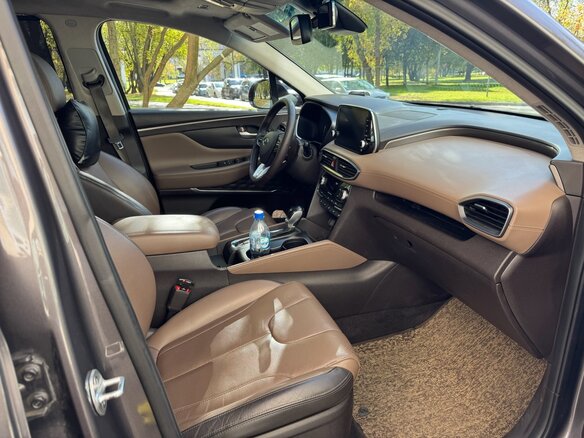 2018 Hyundai Santa Fe IV, серый, 3150000 рублей - вид 13