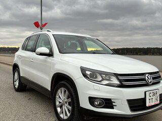 2013 Volkswagen Tiguan I Рестайлинг, белый, 1375000 рублей, вид 3