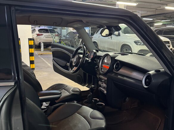2008 Mini Hatch Cooper S II (R56), серебристый, 950000 рублей - вид 9