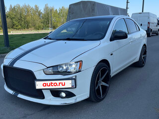 2011 Mitsubishi Lancer X Рестайлинг, белый, 800000 рублей, вид 1