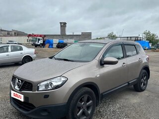 2013 Nissan Qashqai I Рестайлинг, коричневый, 1080000 рублей, вид 1