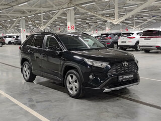 2020 Toyota RAV4 V (XA50), чёрный, 3340000 рублей, вид 3