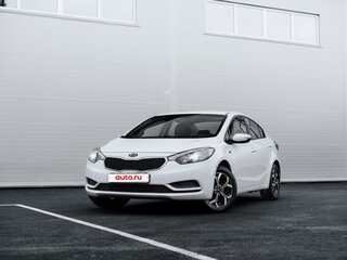 2014 Kia Cerato III, белый, 700000 рублей, вид 3