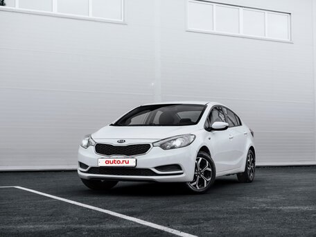 2014 Kia Cerato III, белый, 700000 рублей, вид 3