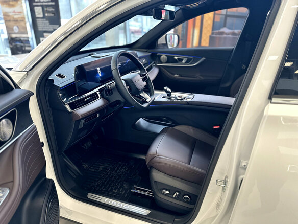 2025 Chery Tiggo 7L I, белый, 2985000 рублей - вид 12