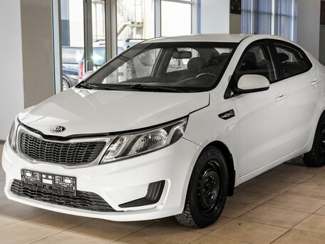 2014 Kia Rio III, белый, 850000 рублей, вид 3