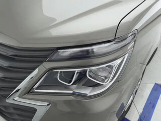 2023 Forthing Lingzhi M5, серебристый, 1510000 рублей, вид 4