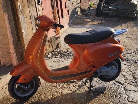 1997 Vespa ET4, оранжевый, 150000 рублей, вид 3