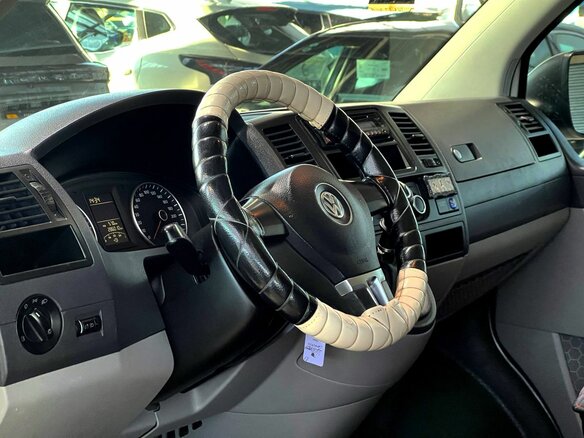 2014 Volkswagen Caravelle LWB Long T5 Рестайлинг, белый, 2120000 рублей - вид 10
