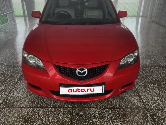 2004 Mazda 3 I (BK), красный