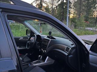 2008 Subaru Forester III, чёрный, 800000 рублей, вид 4