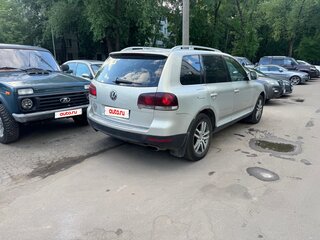 2008 Volkswagen Touareg I Рестайлинг, жёлтый, 750000 рублей, вид 3