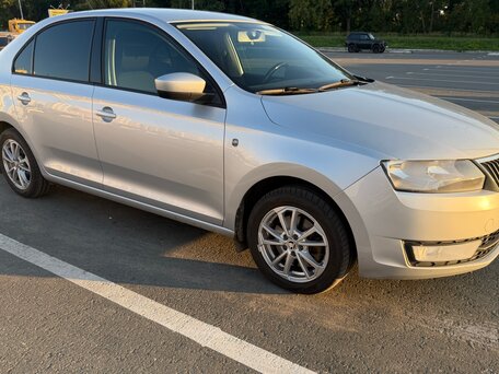 2014 Skoda Rapid I, серебристый, 835000 рублей, вид 1