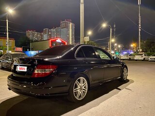 2010 Mercedes-Benz C-Класс 180 BlueEFFICIENCY III (W204), чёрный, 1020000 рублей, вид 4
