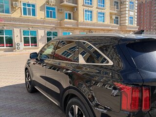 2021 Kia Sorento IV, чёрный, 3800000 рублей, вид 5