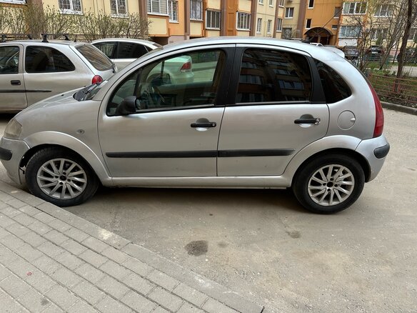 2003 Citroen C3 I, серебристый, 150000 рублей - вид 2