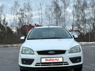 2005 Ford Focus II, белый, 410000 рублей, вид 3