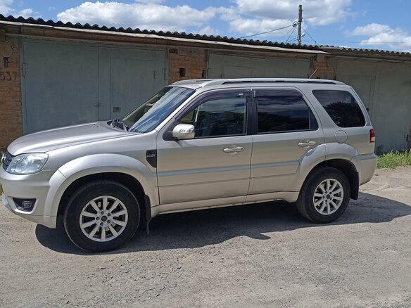 2008 Ford Escape I Рестайлинг 2, серебристый - вид 12
