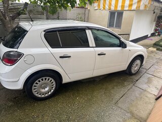 2014 Opel Astra H Рестайлинг, белый, 580000 рублей, вид 3