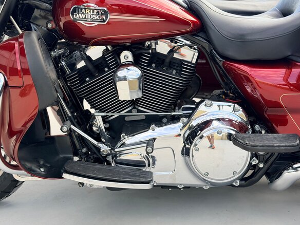 2009 Harley-Davidson Electra Glide, красный - вид 12