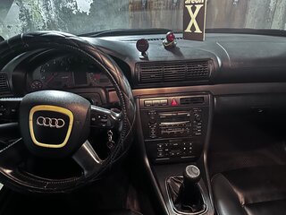 2001 Audi A4 I (B5) Рестайлинг, чёрный, 220000 рублей, вид 5