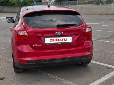 2012 Ford Focus III, красный, 770000 рублей, вид 4