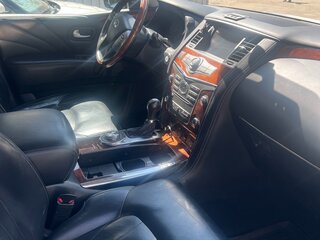 2017 Infiniti QX80 I Рестайлинг, серый, 3050000 рублей, вид 3