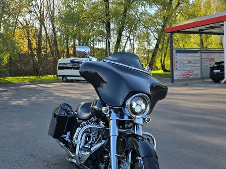 2009 Harley-Davidson Street Glide, чёрный, 980000 рублей, вид 2