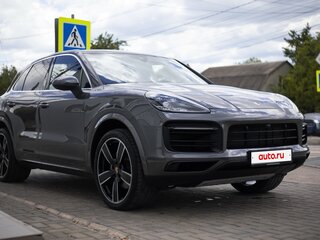 2019 Porsche Cayenne III, серый, 8750000 рублей, вид 2