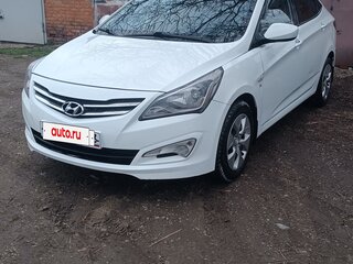 2015 Hyundai Solaris I Рестайлинг, белый, 724000 рублей, вид 4