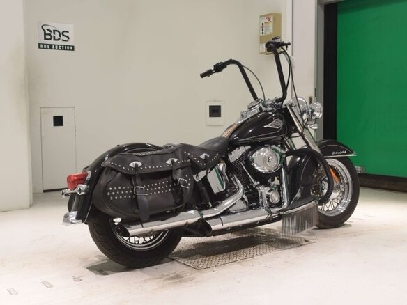 2009 Harley-Davidson Heritage, чёрный, 725000 рублей - вид 4