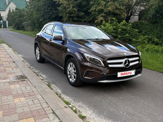2014 Mercedes-Benz GLA 250 I (X156), коричневый, 1870000 рублей, вид 3