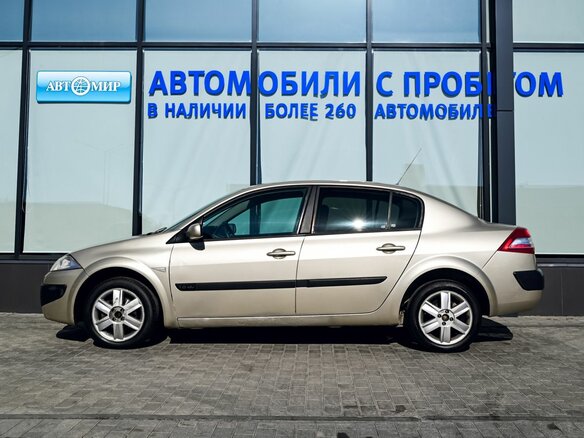 2006 Renault Megane II Рестайлинг, бежевый, 365000 рублей - вид 1